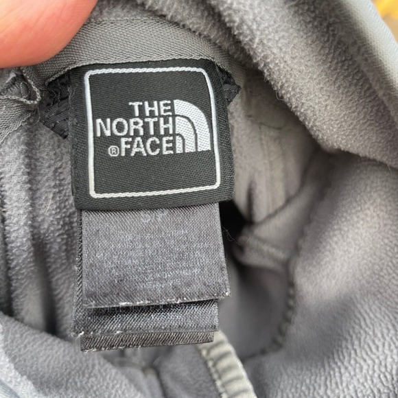 The North Face Black/Gray Vortex Triclimate 3-in-1 Convertible Jacket-Mens Small - Picture 12 of 15